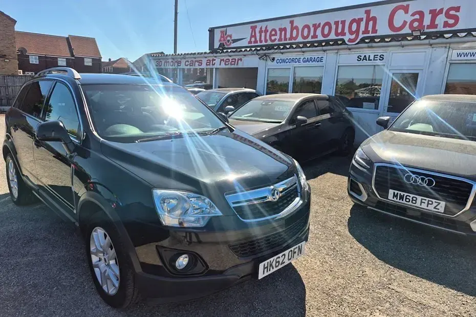 Second-hand Vauxhall Antara 184 CP (135 kW) 2013 Negru SUV
