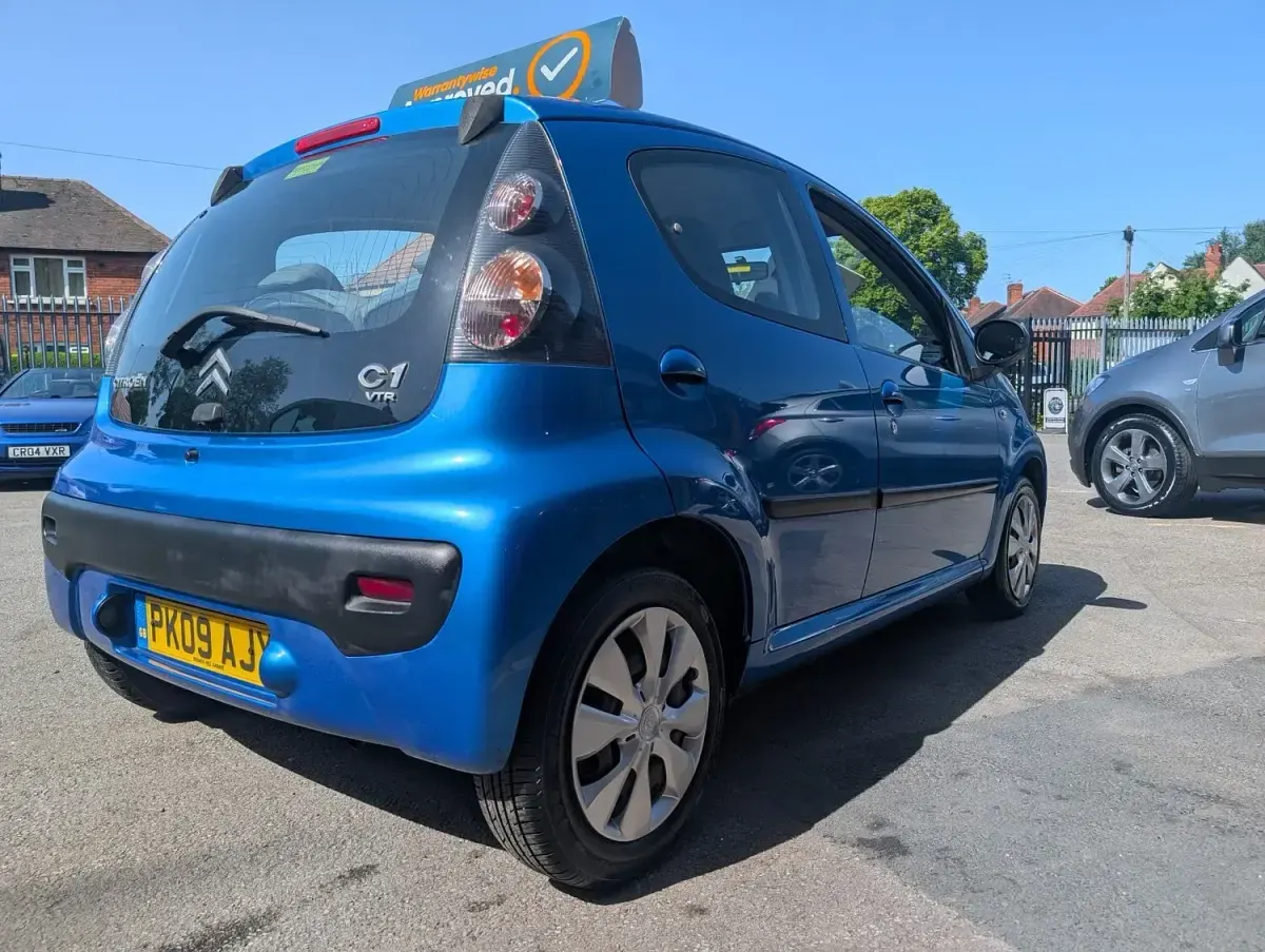 Used Citroën C1 VTR Sport 68 HP (50 kW) 2009 Blue Hatchback