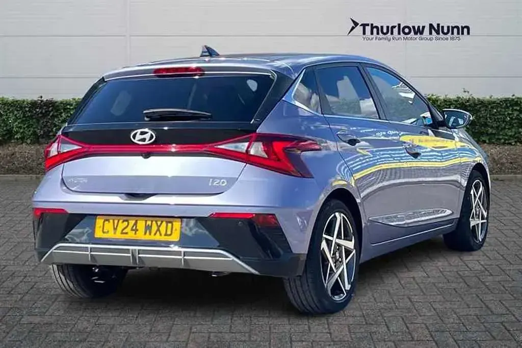 Used Hyundai i20 Ultimate 100 HP (73 kW) 2024 Blue Hatchback