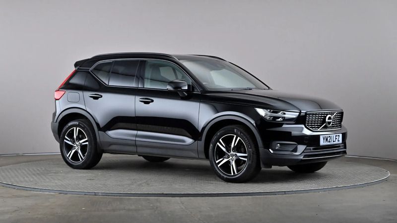 Black Used 2021 Volvo XC40 R-Design SUV | £21,498 (Fair price) - Image 1/4