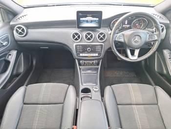 Used Mercedes A200 Sport Edition 136 HP (100 kW) 2018 Silver Hatchback