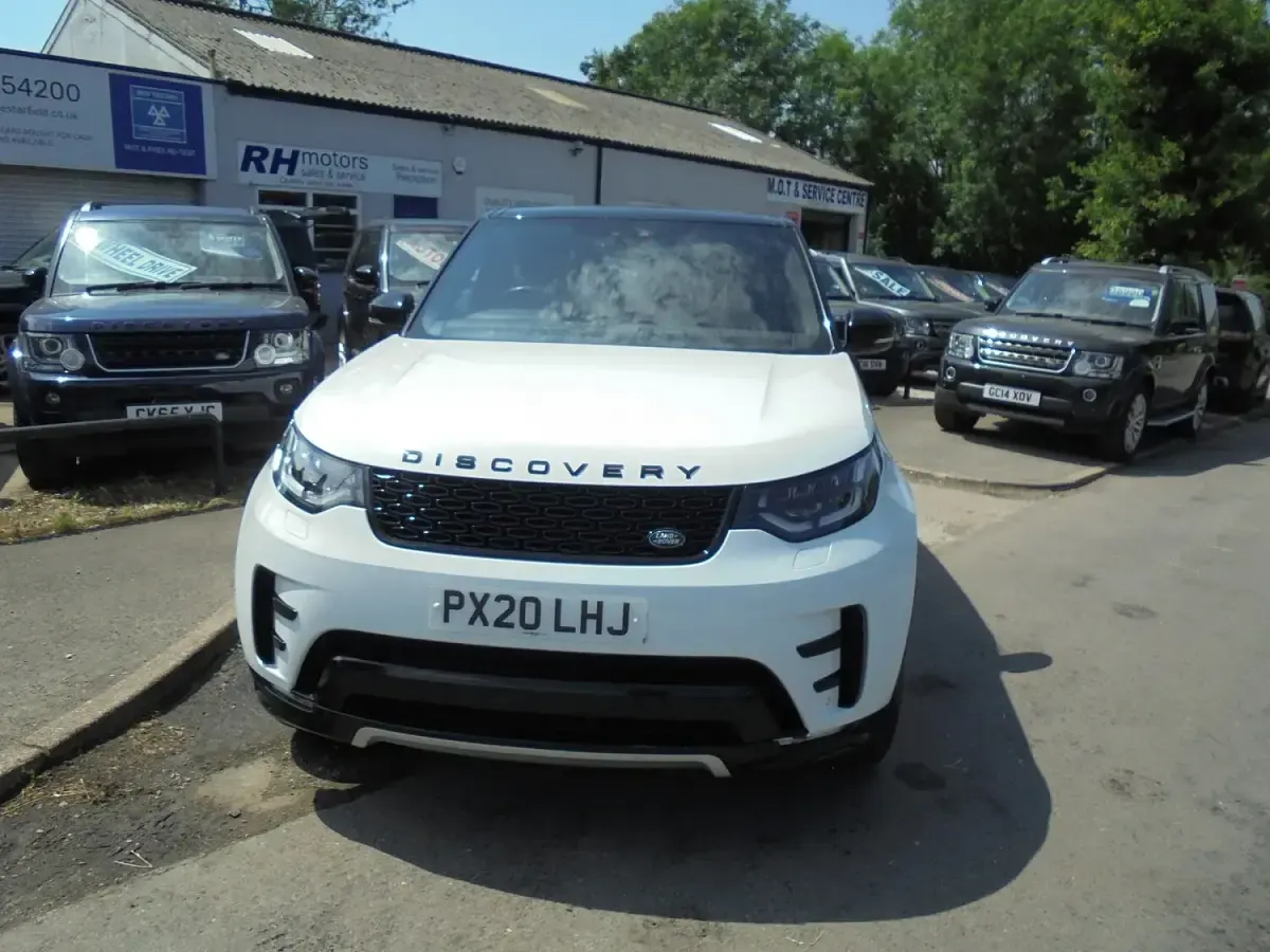 Used Land Rover Discovery Landmark 2020 White SUV