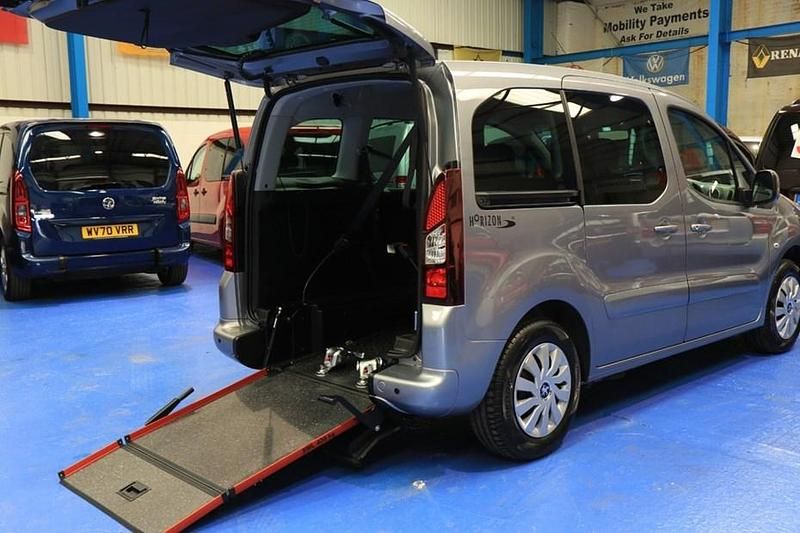 Grey Used 2017 Peugeot Partner Tepee Active MPV | £11,250 (Expensive) - Image 1/1