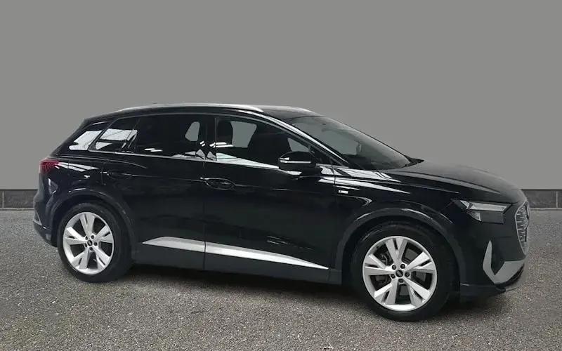 Used Audi Q4 e-tron S-Line 150 kW (204 HP) 2023 SUV