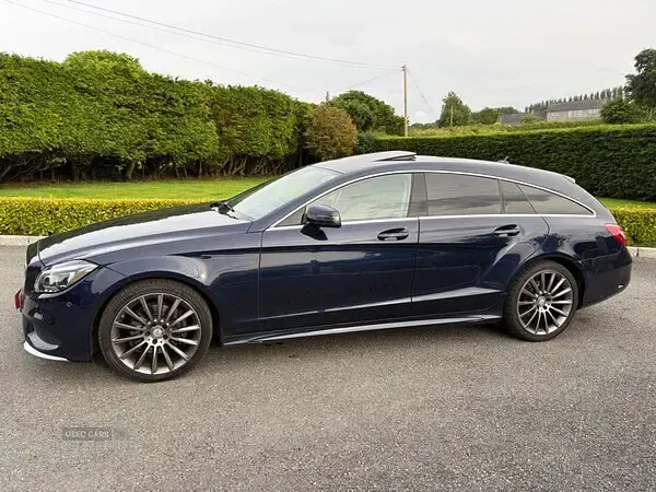 Used Mercedes CLS220 AMG Line Premium 2016 Blue Estate