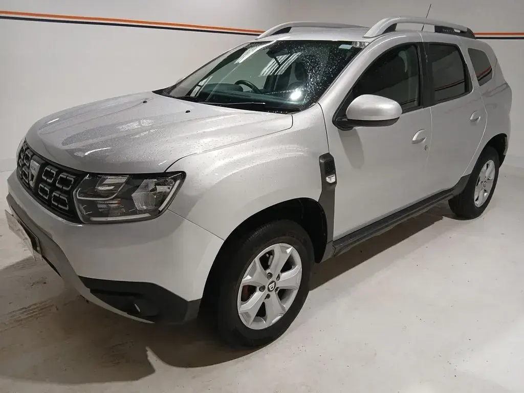 Used Dacia Duster Comfort 115 HP (84 kW) 2018 Silver SUV