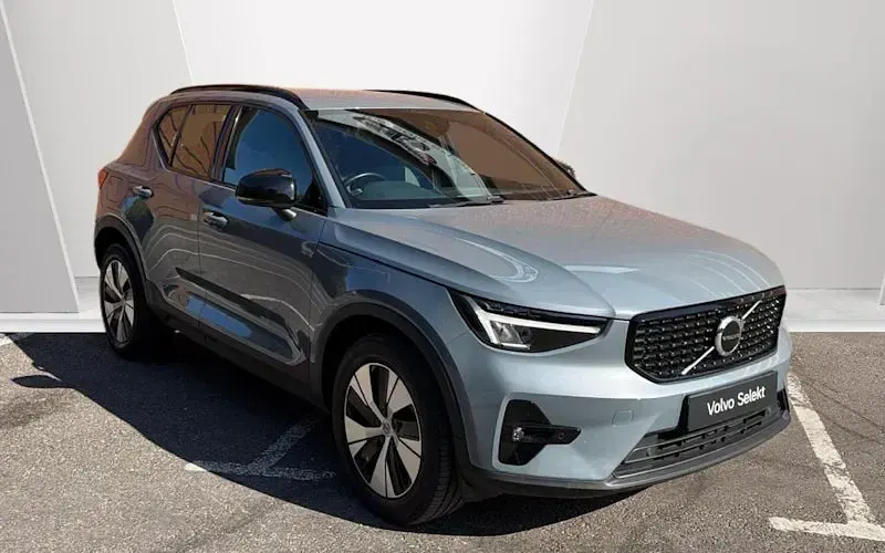 Used Volvo XC40 Plus 211 HP (155 kW) 2023 SUV