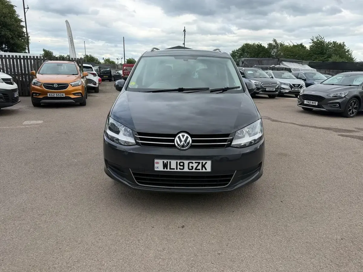 Used VW Sharan SE 177 HP (130 kW) 2019 Grey MPV
