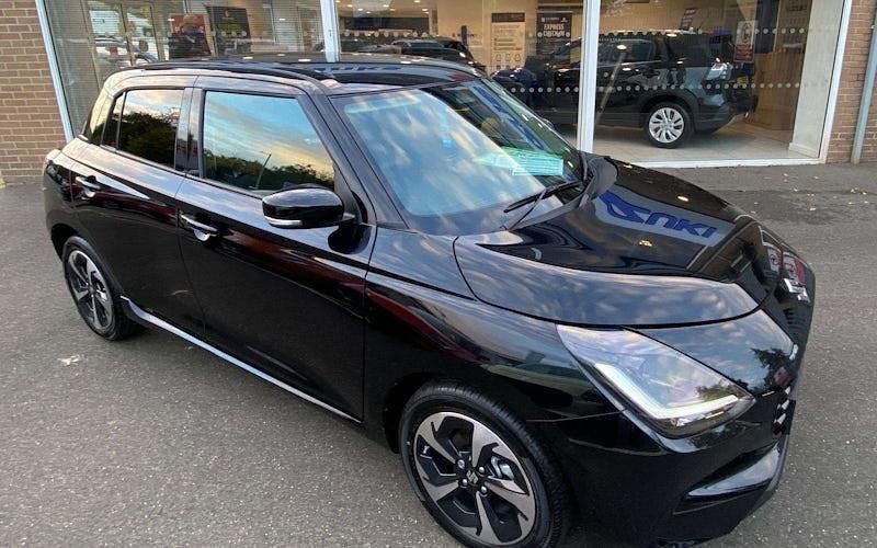 New Suzuki Swift 82 HP (60 kW) 2025 Hatchback