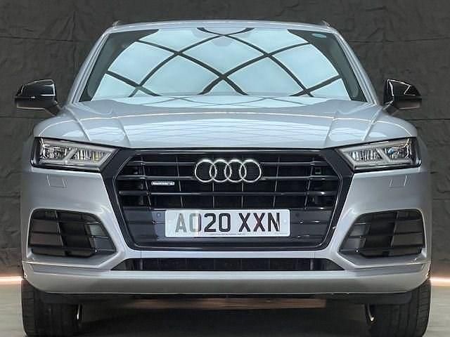 Used Audi Q5 Black Edition 190 HP (139 kW) 2020 Silver SUV