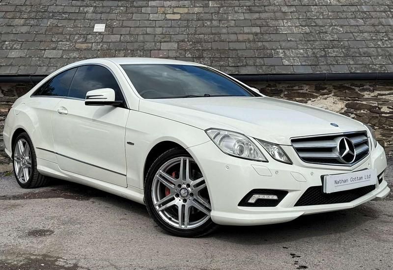Used Mercedes E350 2010 White Coupe