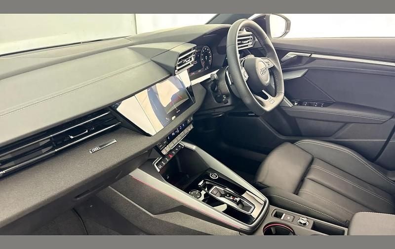 Used Audi A3 Black Edition 150 HP (110 kW) 2025 White Hatchback