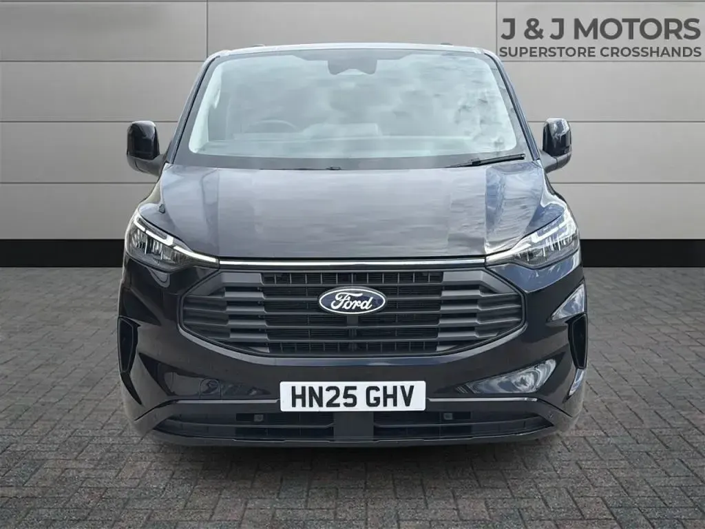 Used Ford Transit Custom Limited 136 HP (100 kW) 2025 Black Van