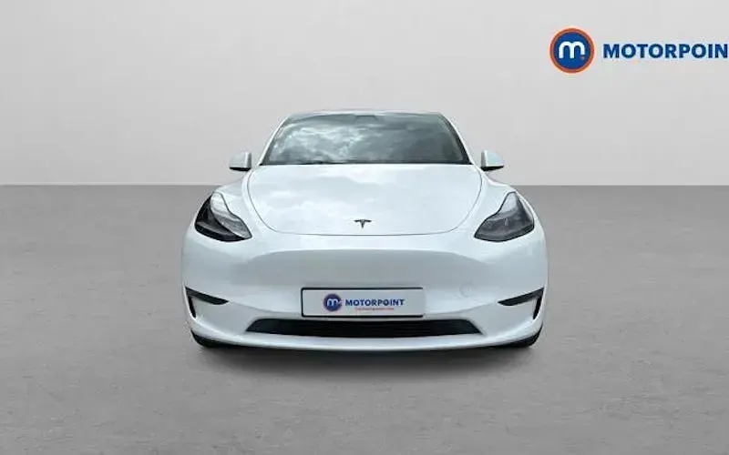 Used Tesla Model Y Performance 392 kW (534 HP) 2023 White SUV