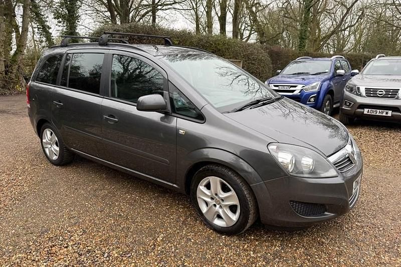 Used Vauxhall Zafira 120 HP (88 kW) 2012 Grey MPV