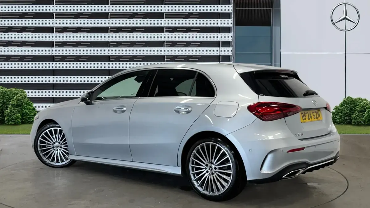 Used Mercedes A180 AMG Line Premium Plus 136 HP (100 kW) 2024 Hatchback