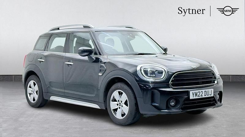Black Used 2022 Mini Cooper Countryman Classic SUV | £21,500 (Good price) - Image 1/4