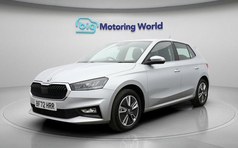 Begagnad Skoda Fabia SE L 95 HK (69 kW) 2022 Silver Halvkombi
