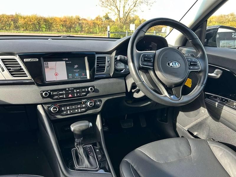Used Kia Niro 141 HP (103 kW) 2018 Black SUV