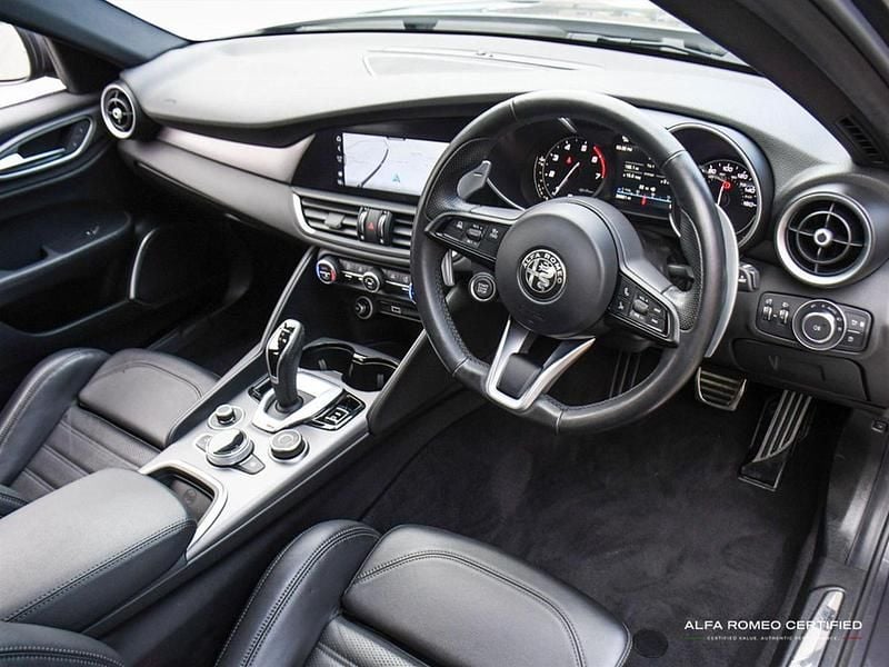 Used Alfa Romeo Giulia Veloce 276 HP (202 kW) 2021 Grey Sedan