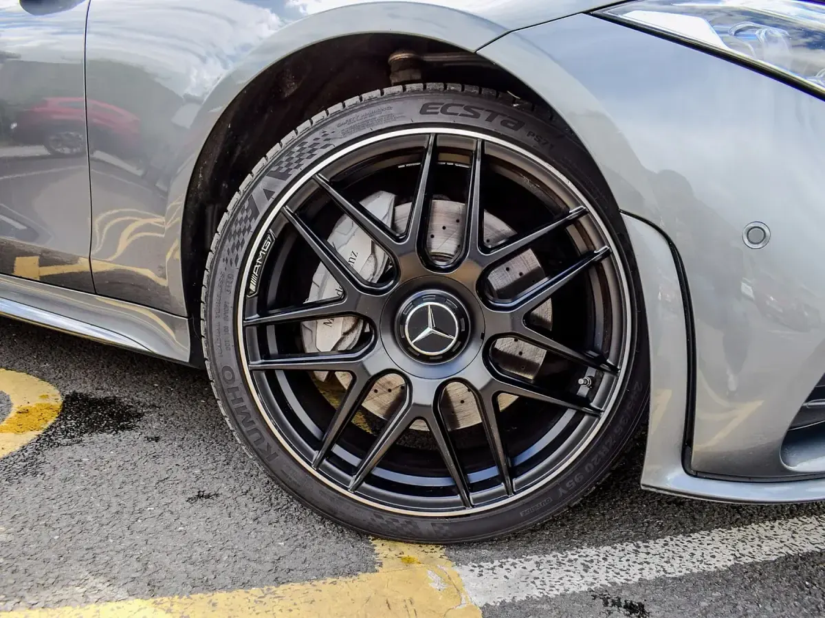 Used Mercedes CLS350 AMG Line Premium Plus 286 HP (210 kW) 2019 Grey Coupe