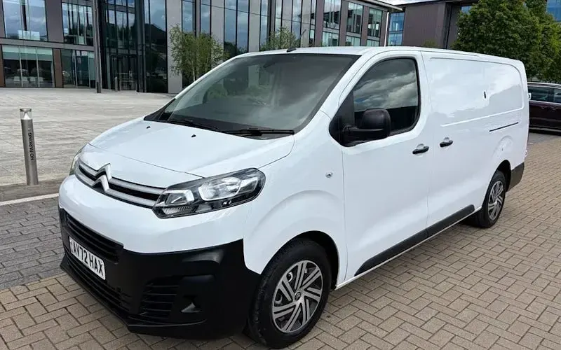 Usado Citroën Dispatch 144 HP (105 kW) 2022 Monovolume