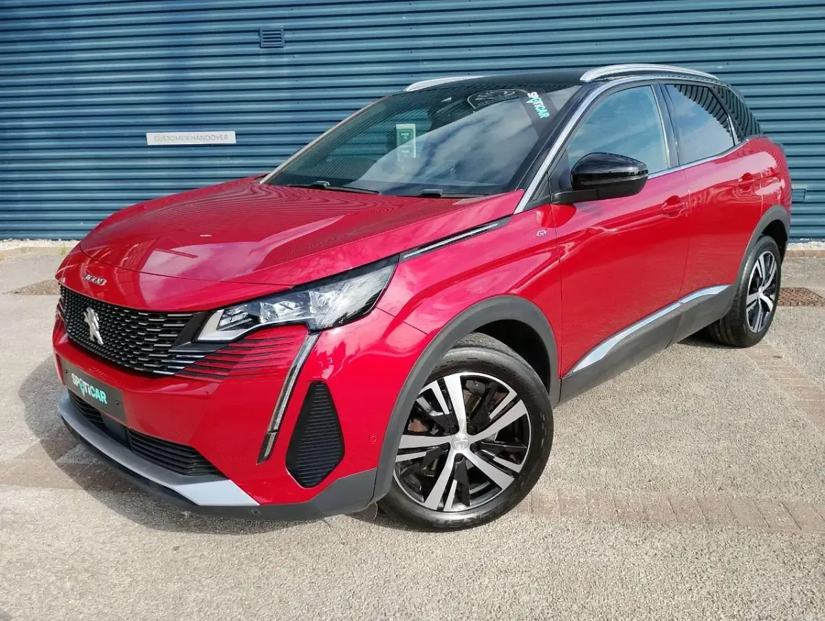 Used Peugeot 3008 GT 129 HP (94 kW) 2022 Red SUV