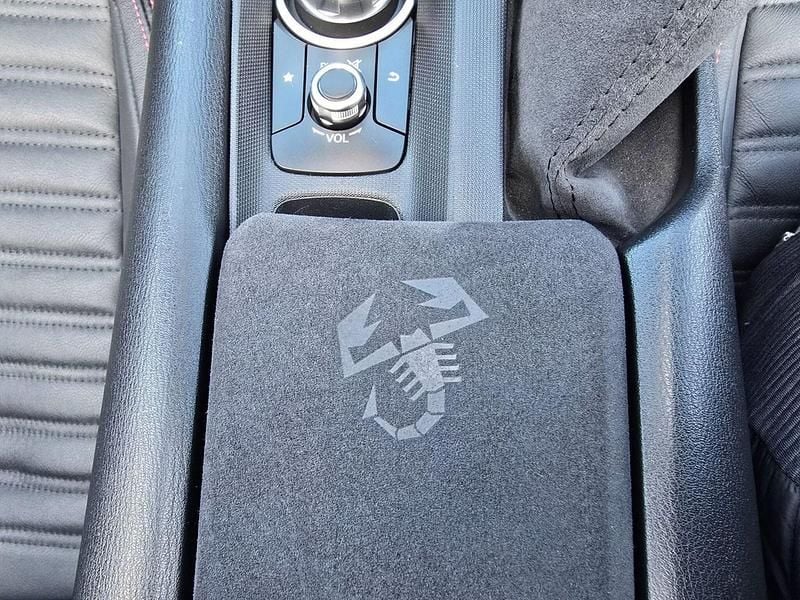 Used Abarth 124 Spider 170 HP (125 kW) 2019 Blue Cabriolet