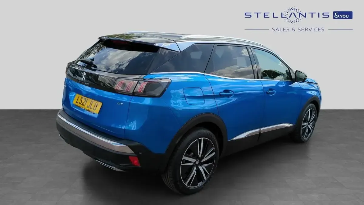 Used Peugeot 3008 Premium 129 HP (94 kW) 2021 Blue SUV