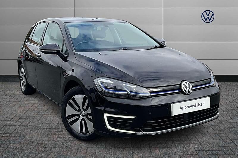 Black Used 2019 VW e-Golf Hatchback | £8,531 - Image 1/4
