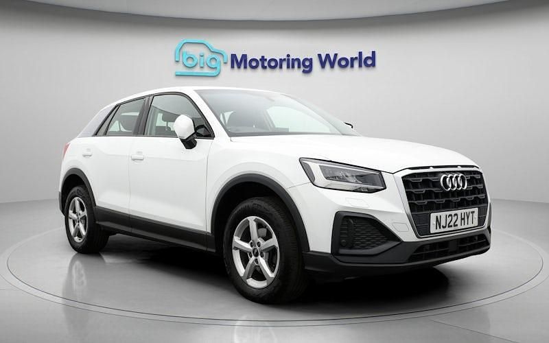 Used Audi Q2 110 HP (80 kW) 2022 White SUV