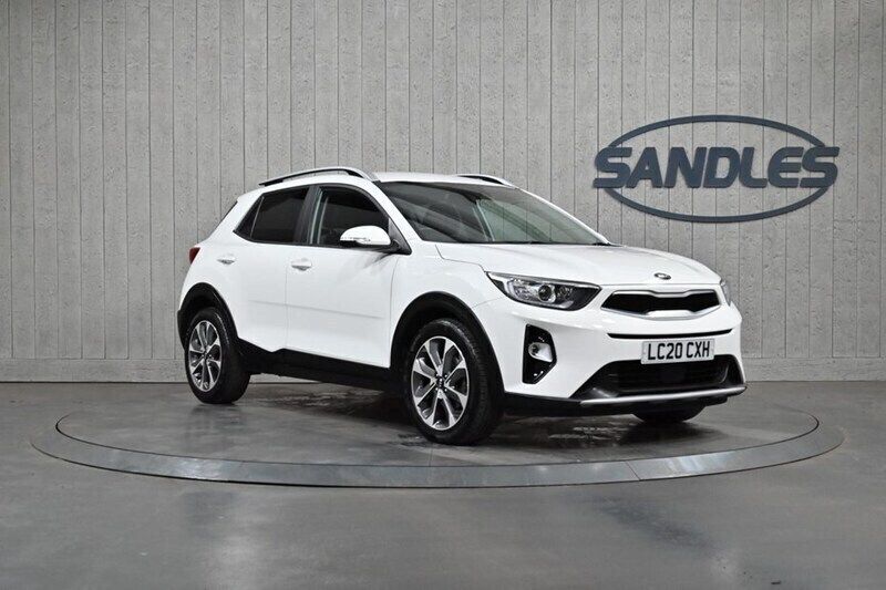 White Used 2020 Kia Stonic 3 SUV | £11,199 (Fair price) - Image 1/1