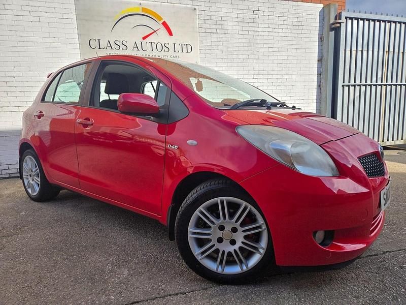 Red Used 2008 Toyota Yaris SR Hatchback | £1,494 (Fair price) - Image 1/3