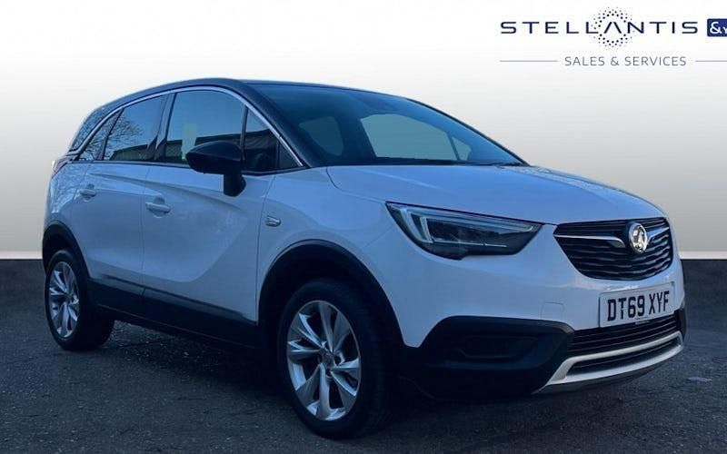 White Used 2020 Vauxhall Crossland X Business Edition SUV | £9,848 (Fair price) - Image 1/3