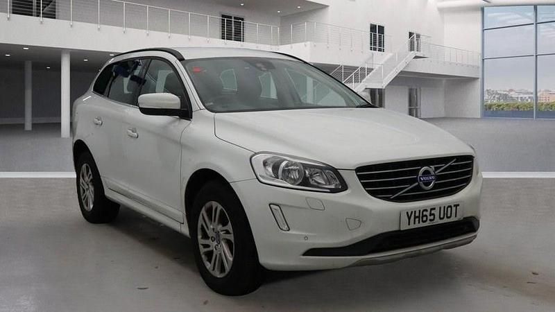 Used Volvo XC60 SE 190 HP (139 kW) 2015 White SUV