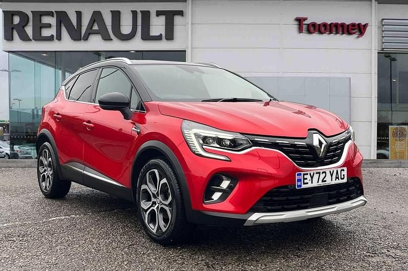 Red Used 2022 Renault Captur Techno SUV | £13,995 (Fair price) - Image 1/1