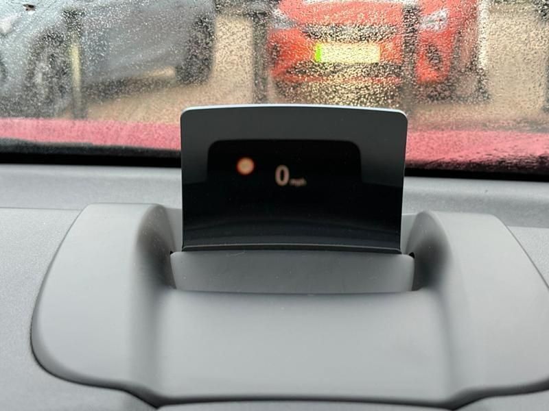 Used Citroën C3 Aircross PureTech 128 HP (94 kW) 2024 Red SUV