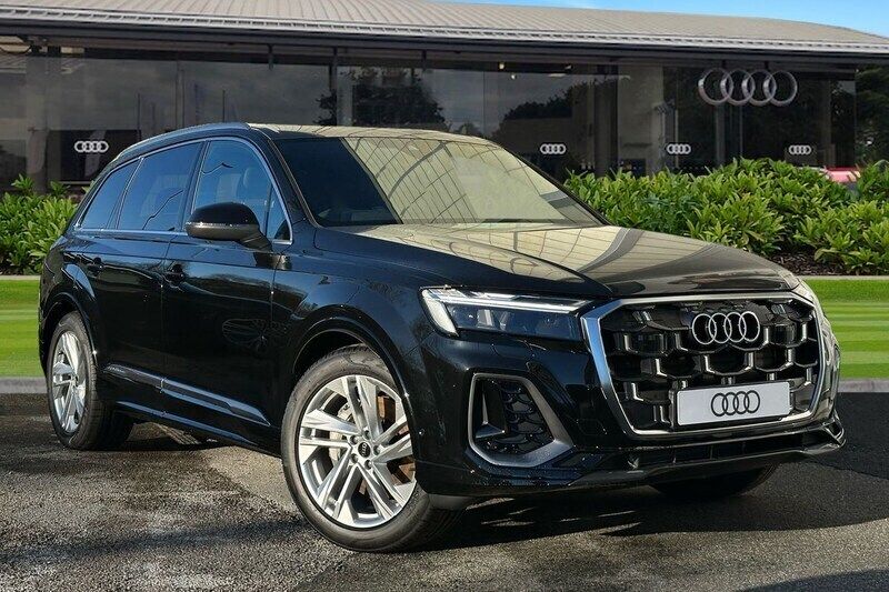 Black New 2024 Audi Q7 S-Line SUV | £61,480 (Good price) - Image 1/4