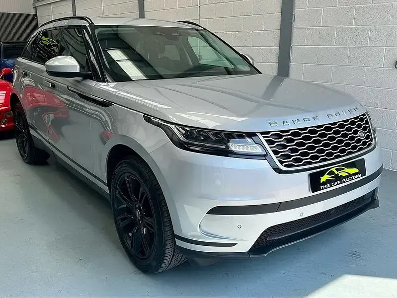 Used Land Rover Range Rover Velar 201 HP (147 kW) 2023 Silver SUV