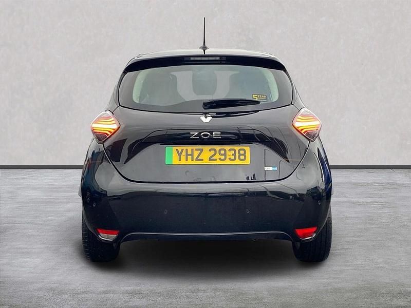 Used Renault Zoe Iconic 100 kW (136 HP) 2021 Black Hatchback