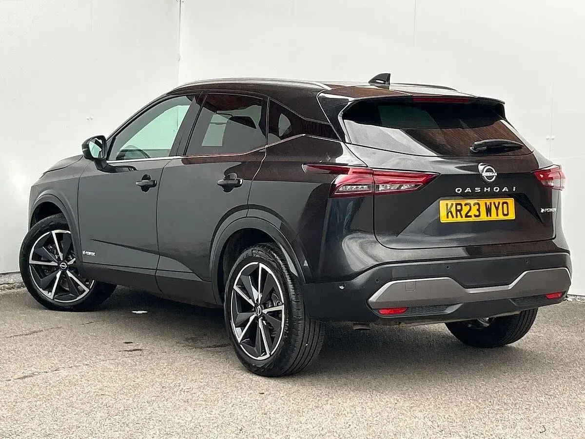 Used Nissan Qashqai S 190 HP (139 kW) 2023 Black SUV