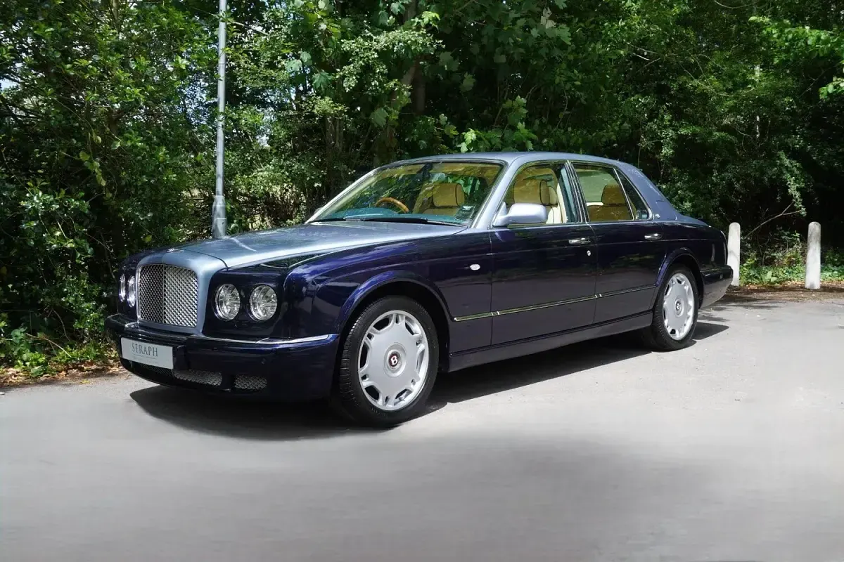 Used Bentley Arnage 450 HP (330 kW) 2009 Blue Sedan