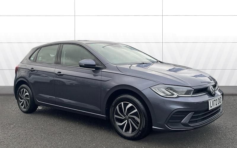Used 2025 VW Polo Life Hatchback | £16,548 (Good price) - Image 1/4