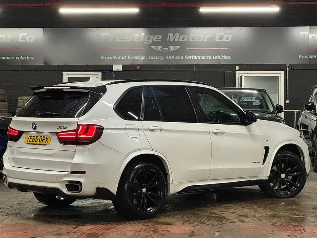 Used BMW X5 M Sport 313 HP (230 kW) 2015 White SUV