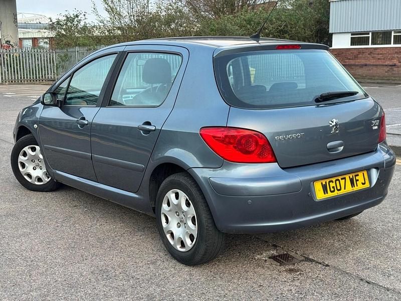 Używany Peugeot 307 88 KM (64 kW) 2007 Szary Hatchback