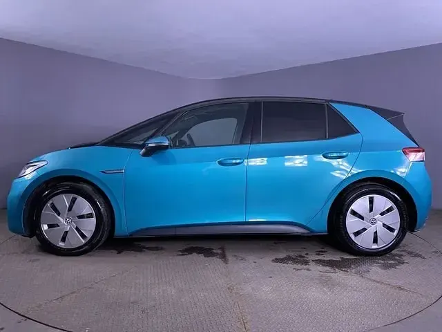 Used VW ID.3 Pro Performance 150 kW (204 HP) 2020 Blue Hatchback