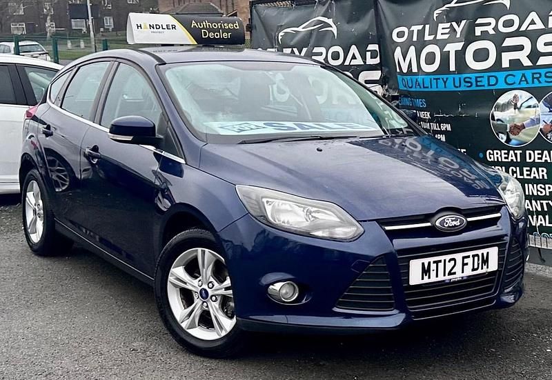 Used Ford Focus Zetec 2012 Blue Hatchback