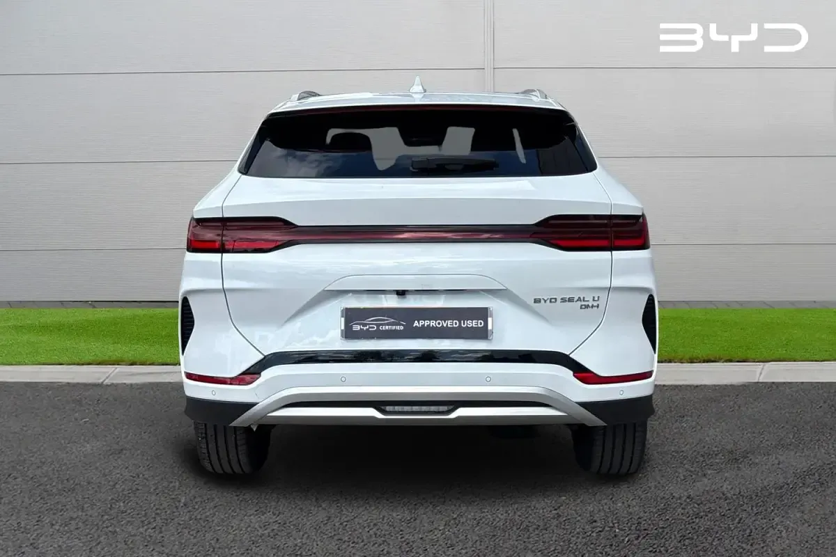 Used BYD Seal U Comfort 324 HP (238 kW) 2025 White SUV