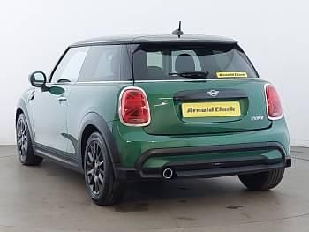 Used Mini Cooper Classic 136 HP (100 kW) 2022 Green Hatchback