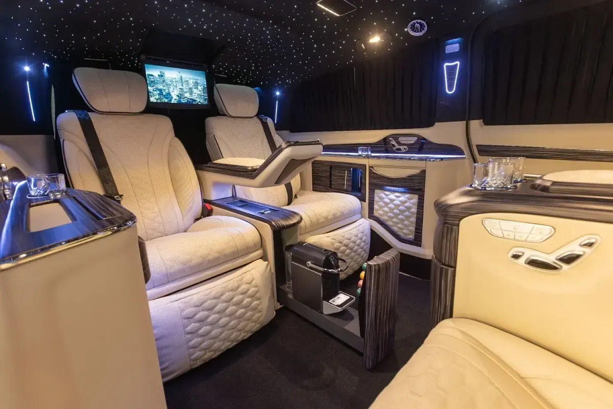 New Mercedes V300 Exclusive 2026 Black MPV